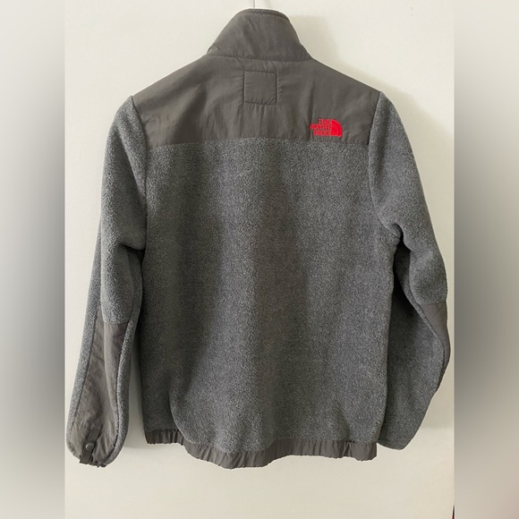 North Face Fleece Jacket - Picture 2 of 6